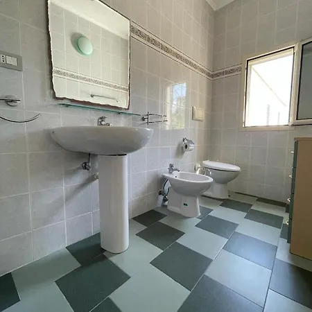 Sunlove Vieste - Apartament & Area Camper *