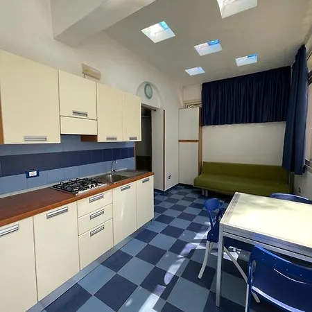 Apartment Sunlove Vieste - Apartament & Area Camper Lupetto