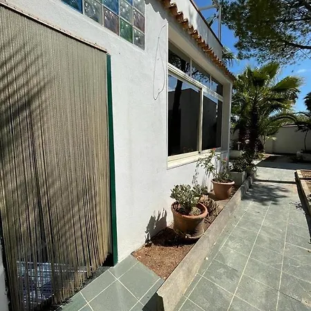 Sunlove Vieste - Apartament & Area Camper *
