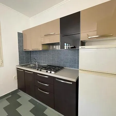 Sunlove Vieste - Apartament & Area Camper Apartment *