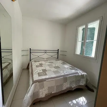 Sunlove Vieste - Apartament & Area Camper *